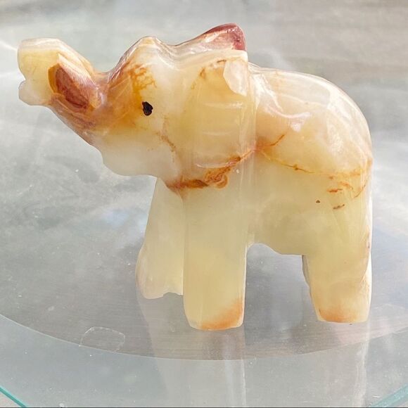 Onyx Elephant Sedona Healing Crystal - Picture 2 of 6